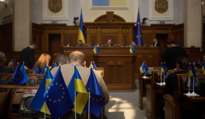 Верховная Рада одобрила бюджет-2027 с рекордным числом поправок, ростом выплат военным и запретом на финансирование кешбека