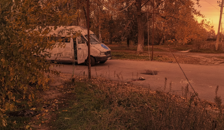 Russian FPV Drone Strikes 'Proliska' Humanitarian Bus in Bilenke, Killing Elderly Passenger