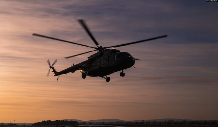 Ukrainian Forces Destroy Russian Mi-8 Helicopter in Luhansk Using Hornet Drones
