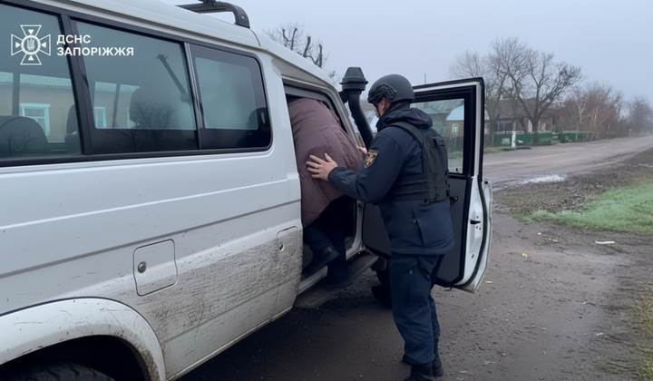Евакуація жительок Пологівського району на Запоріжжі