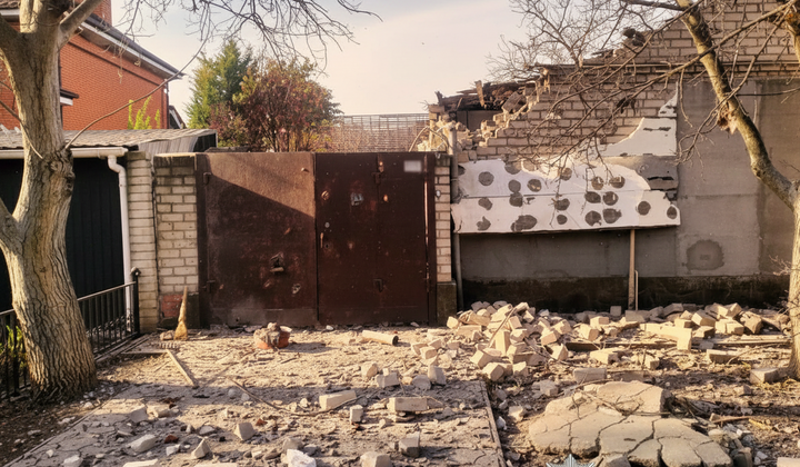 Автоматичний вогонь по Херсонщині: трагедія та поранені