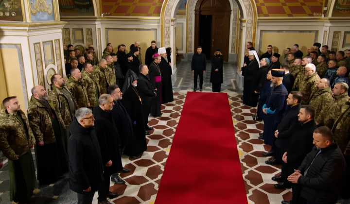 Украина чествует память Голодоморов