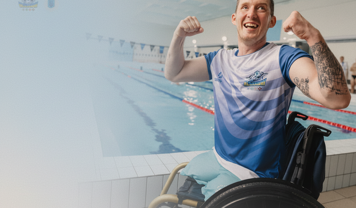 Veterans swimming in the pool