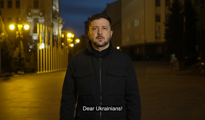 Зеленский призывает к единству Украину