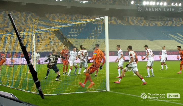 Гол Олега Очеретька приніс нічию Шахтарю з Кривбасом