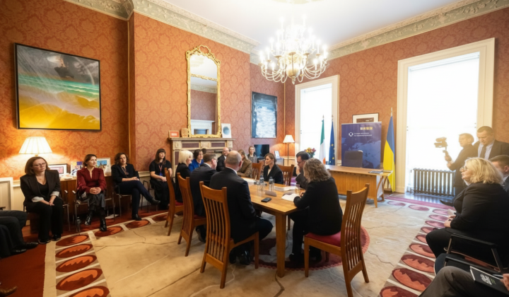 Флаг Ірландії та України на документах