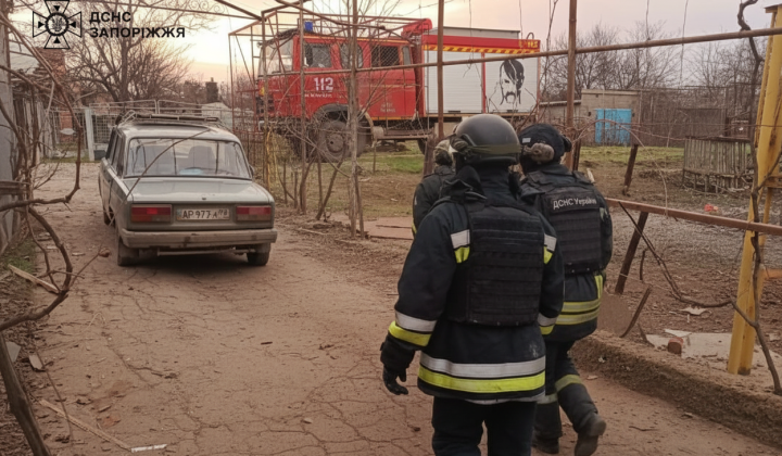 Rescue of 77-year-old woman in Zaporizhzhia
