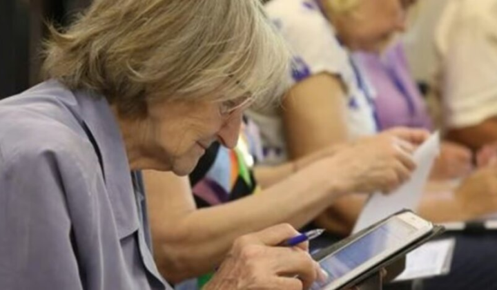 Інструкція отримання пенсійного посвідчення у 'Дія'