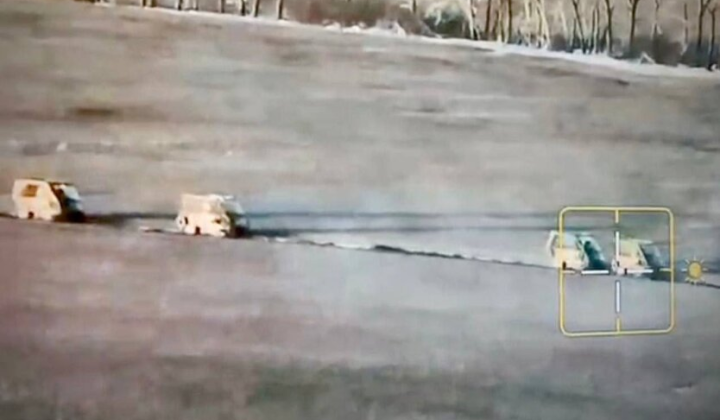 Танк ЗСУ посеред військового конфлікту