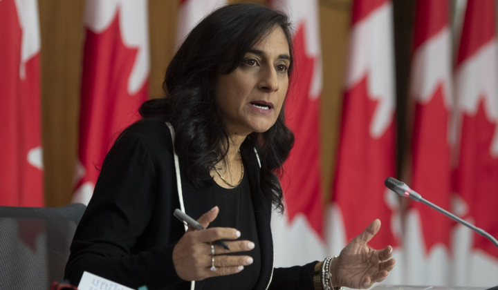 Военные самолеты Канады готовы к вылету