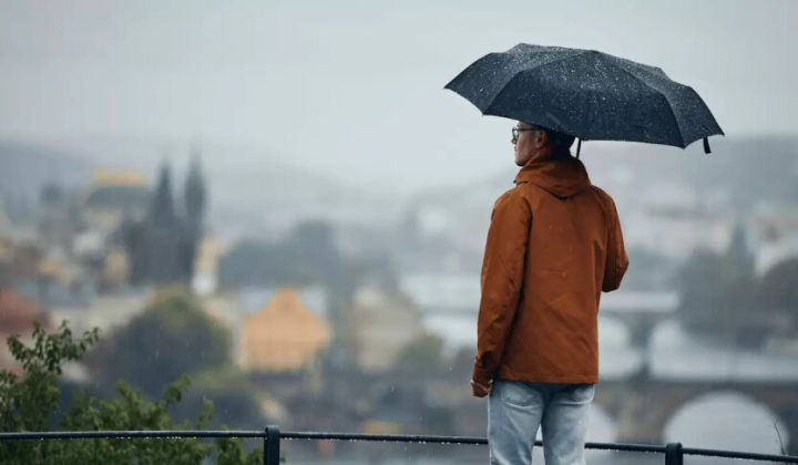 Жителька з зони висадки сміла зміни погоди