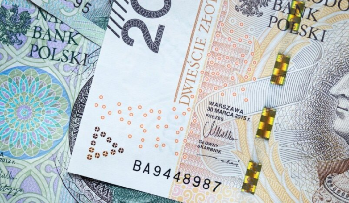 Пенсія, допомога біженцям, українці в Польщі