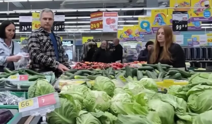 Знижені ціни на овочі у магазинах