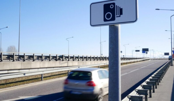 Автомобіль зупинено поліцією. Штрафи за порушення