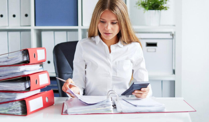 Нафталин – єдиний товар на ринку