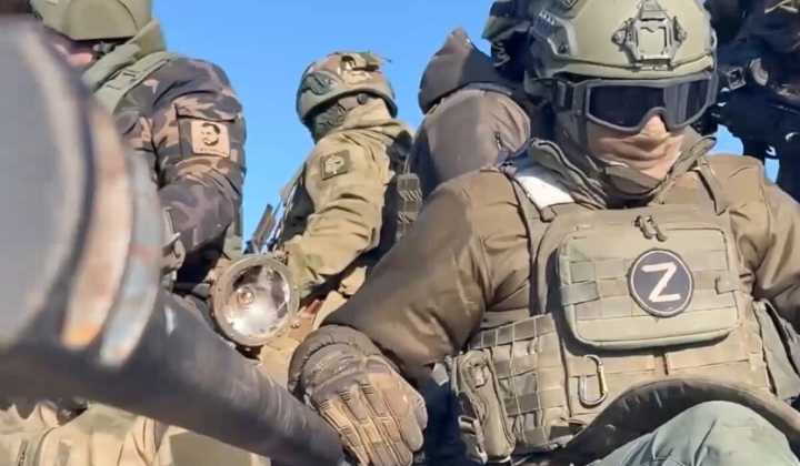 Карта руху військ Росії та територій з українським населенням