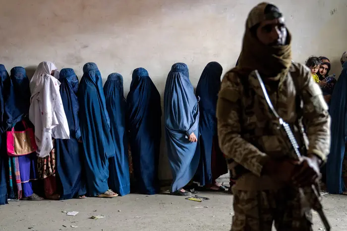 Дівчата в Афганістані отримають лише релігійну освіту