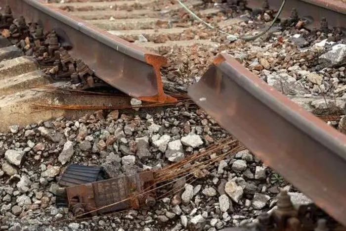 Партизаны подорвали рельсы в Ленинградской области