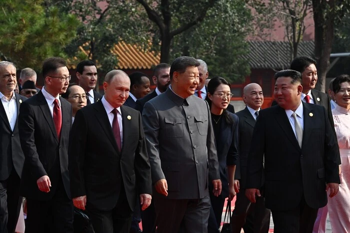 Китайский закордоненный редактор Рейтерс тупл неудовлетворение