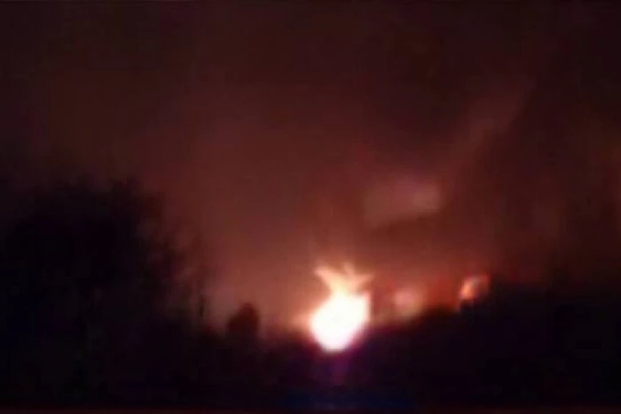 Взрывы на нефтебазе в Крыму