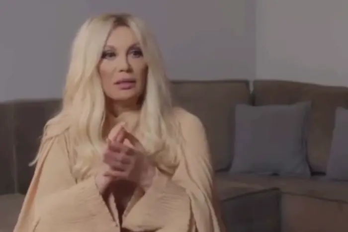 Фото Повалій та продюсерки на шоу