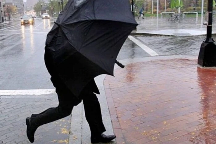 Швидкість вітру 160 км/год в Європі