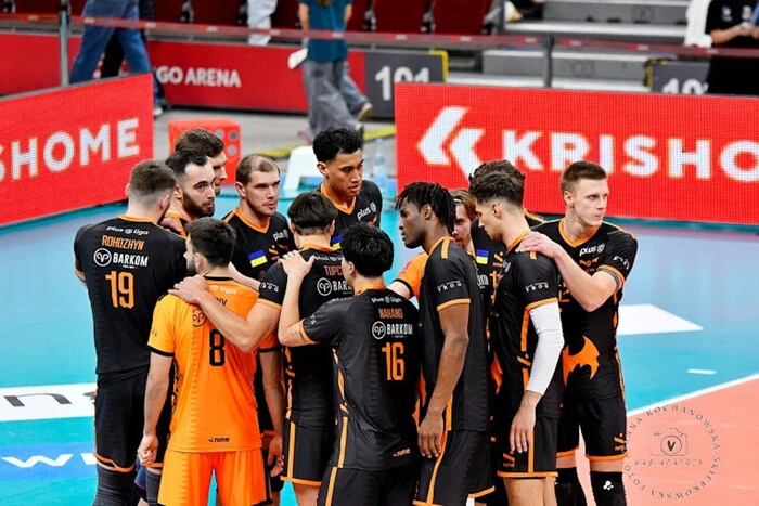 Барком-Кажаны одержали первую победу