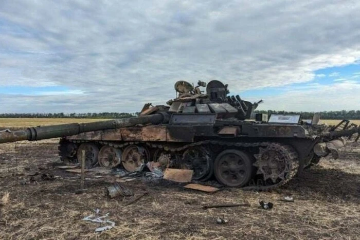 Фото збитого ворожого літака