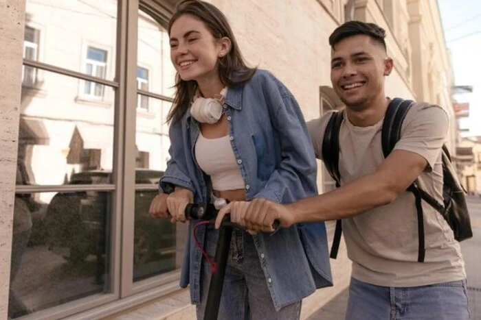 Молодь заощаджує на зустрічах: дослідження