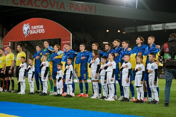 Травма Ярмолюка та перемоги української збірної