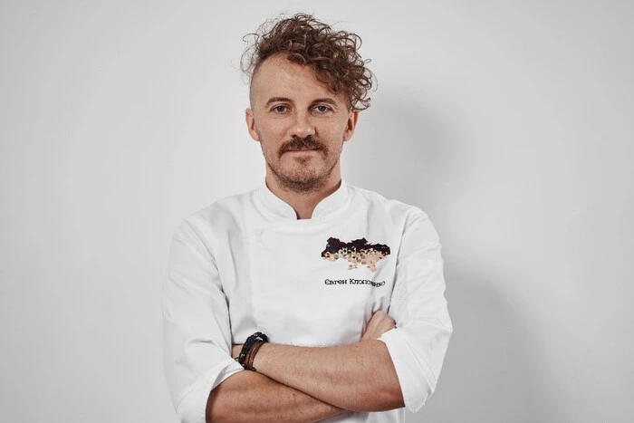 Клопотенко з дівчиною у відкритті