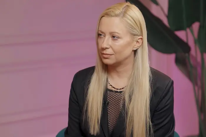 Тоня Матвиенко нарушает авторские права