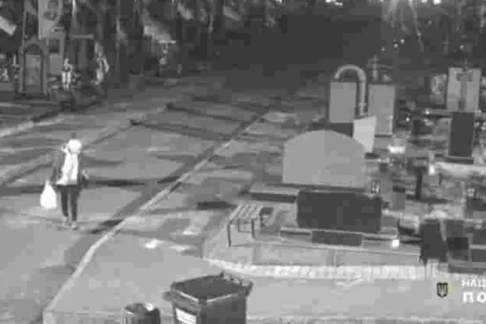 Винниця, наручі, могила, Азовсталь, захисник, знайдена