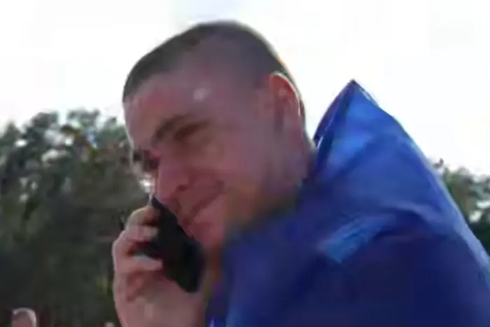 Лубінець зі сльозами, дзвінки додому