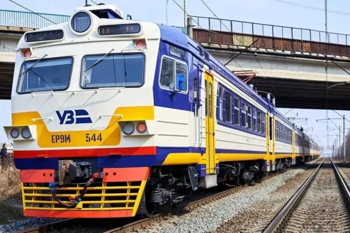 Потяги Укрзалізниці замінені з-за повідомлення про замінування