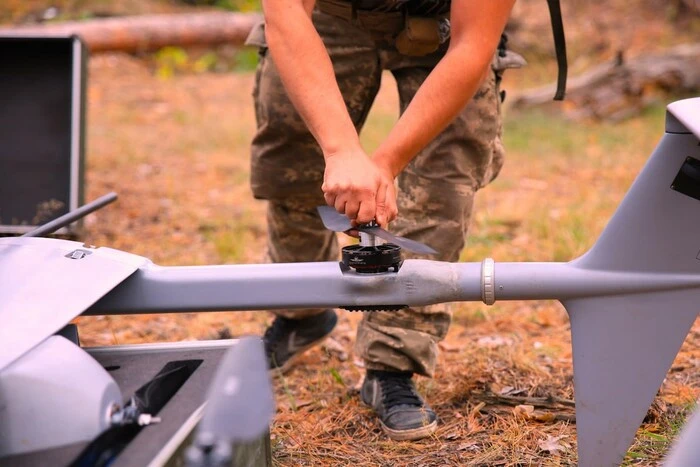 Українські дрони атакують російські підстанції