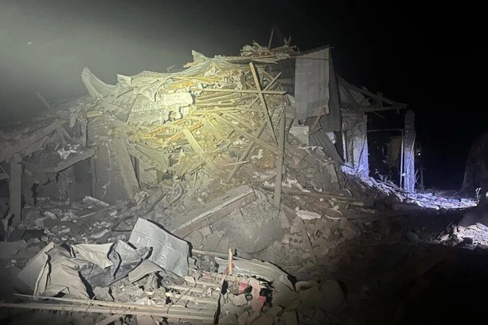 Пожежа та руйнування від російської атаки