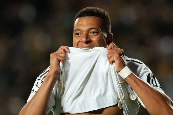 Мама Мбаппе говорит о семье