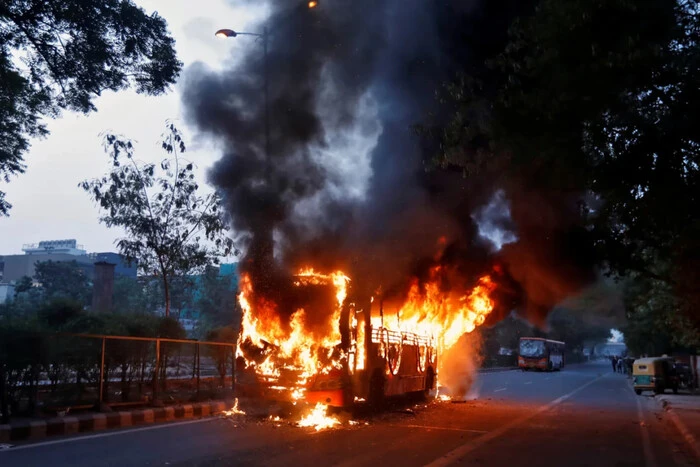 Пожежа пасажирського автобуса в Індії