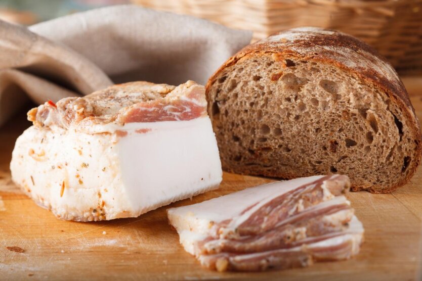 Подорожание сала и хлеба в Украине