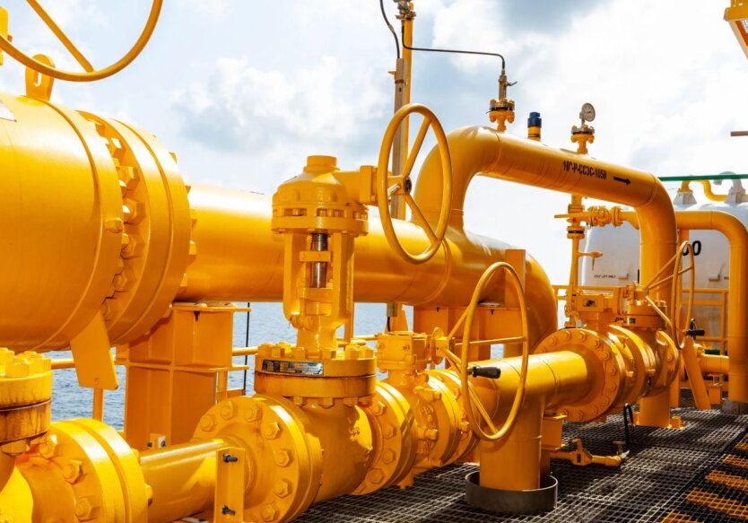 Повреждения от ночной атаки на Нафтогаз