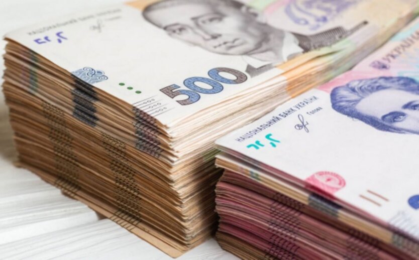 Бюджеты на поддержку местных удержали