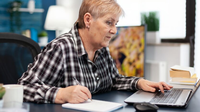 Невыплаченные пенсии из Ощадбанка