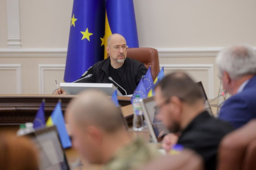 Україна підписала історичну угоду з МВФ