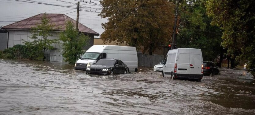 Гидрометцентр объяснил причины сильных дождей в Украине