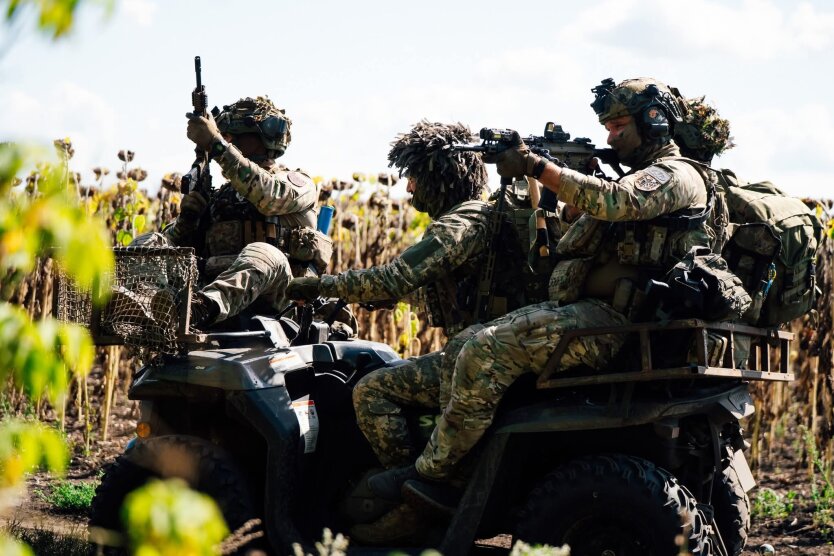 Ukrainian defenders in the Kupiansk direction
