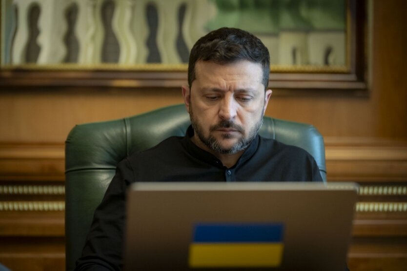 Зеленский критикует затягивание российского меморандума