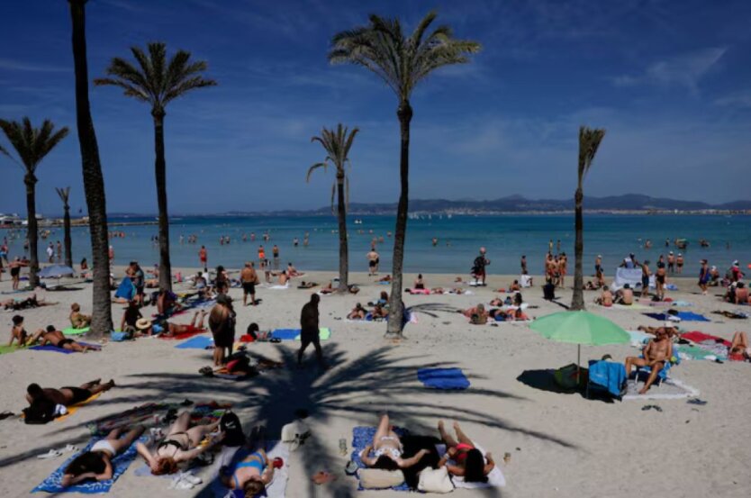 Графік зростання витрат туристів у Європі