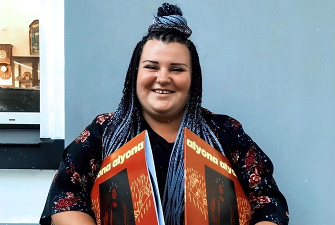 Поліція Києва розслідує грабіж співачки