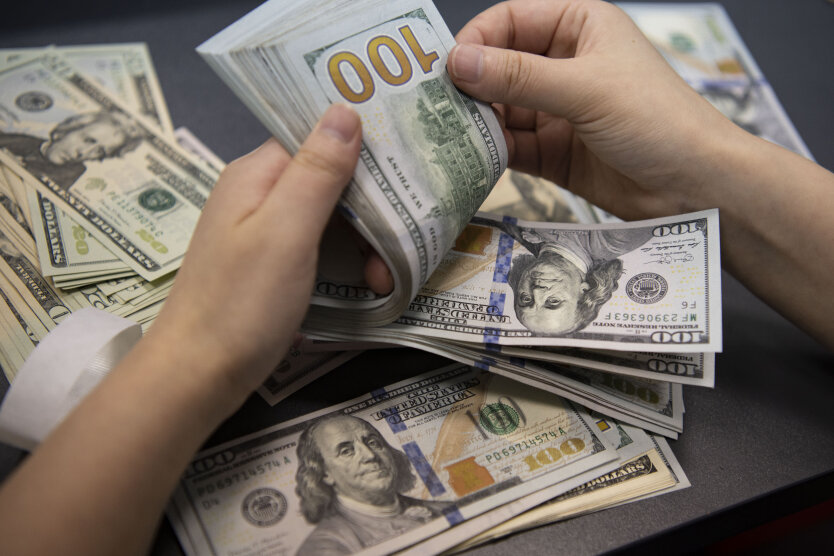 Публічні інвестиції в Україні